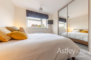 bedroom- click for photo gallery